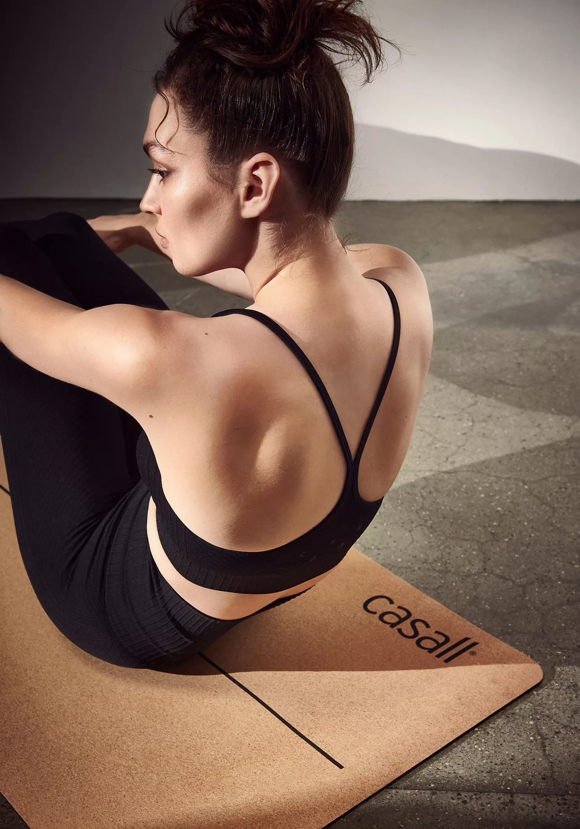 Discount Casall Yoga Mat Natural Cork 5mm - Natural cork/black